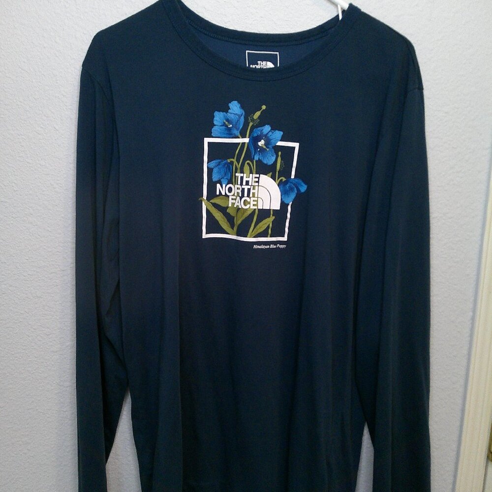 The North Face Nepal poppy shirt very rare